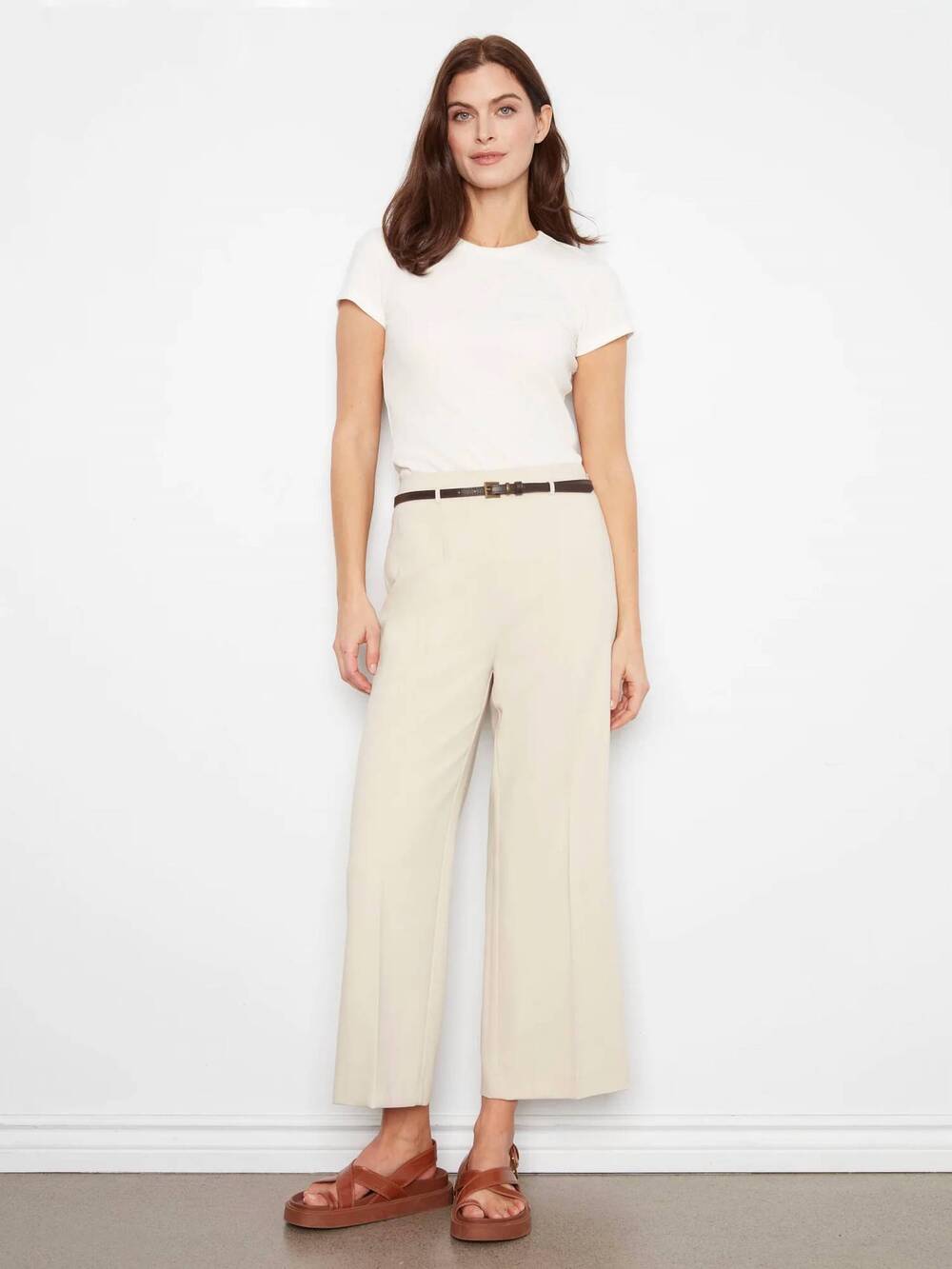 NEW CHARLIE B cropped dressy belted pants in beige 155